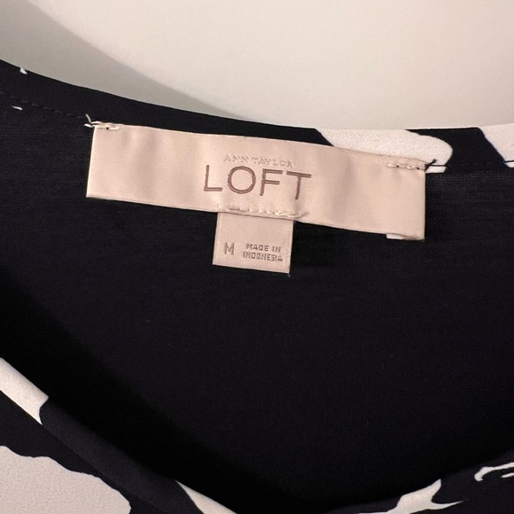 Loft Navy Blue Top - Picture 2 of 4